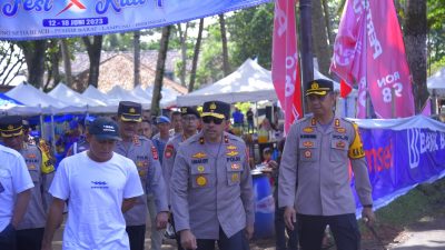 Wakapolda Lampung Tinjau Pengamanan Krui Pro WSL QS 5000  Pesisir Barat