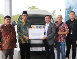Dukung Kemajuan Pendidikan, BRI Serahkan Bantuan CSR Mobil ke UIN Raden Intan Lampung